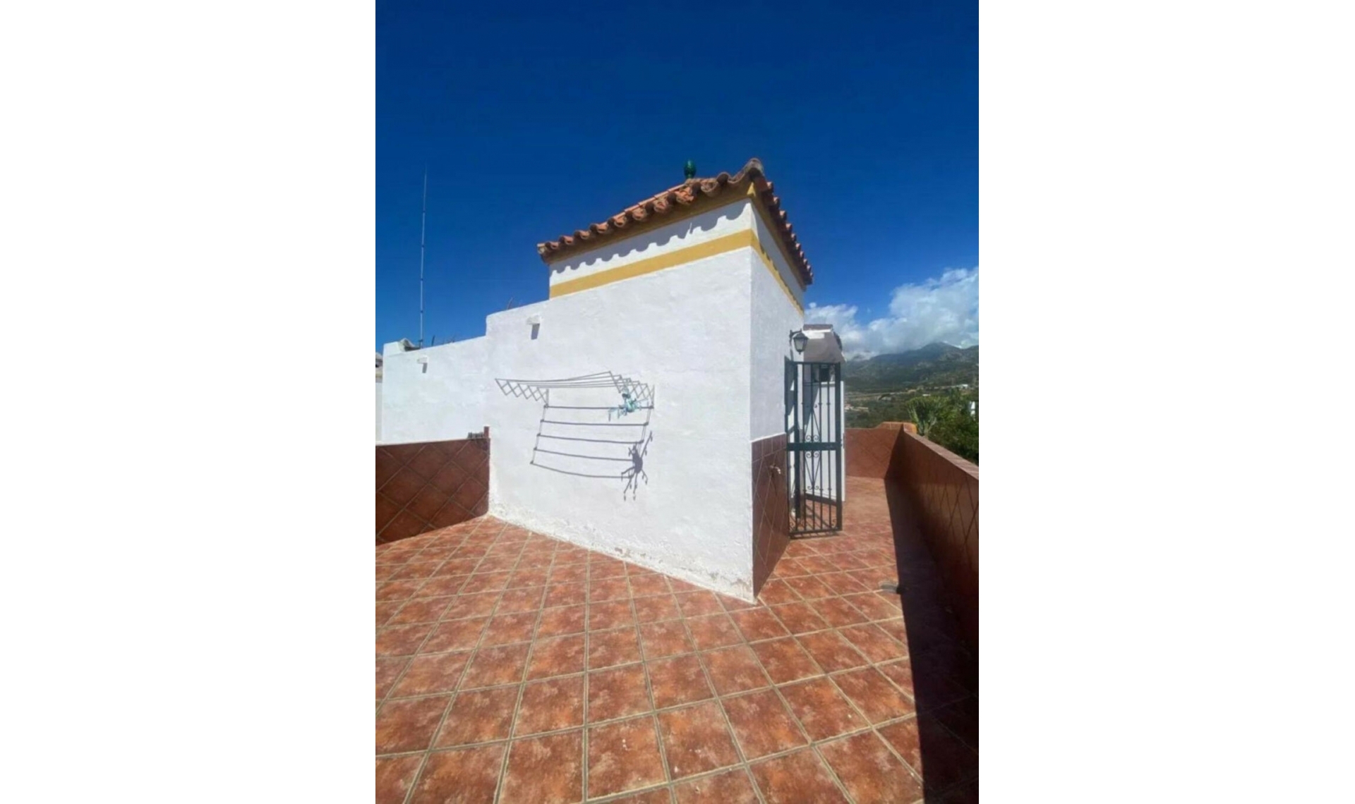Resale - House -
Marbella