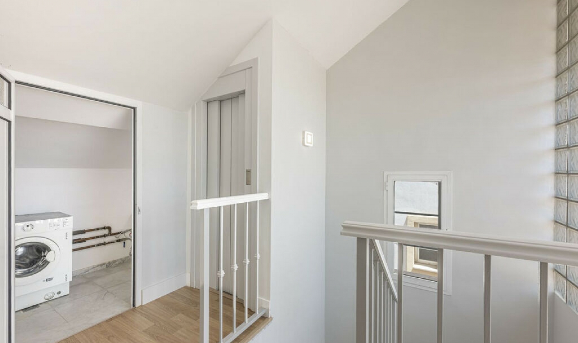 Resale - House -
Marbella