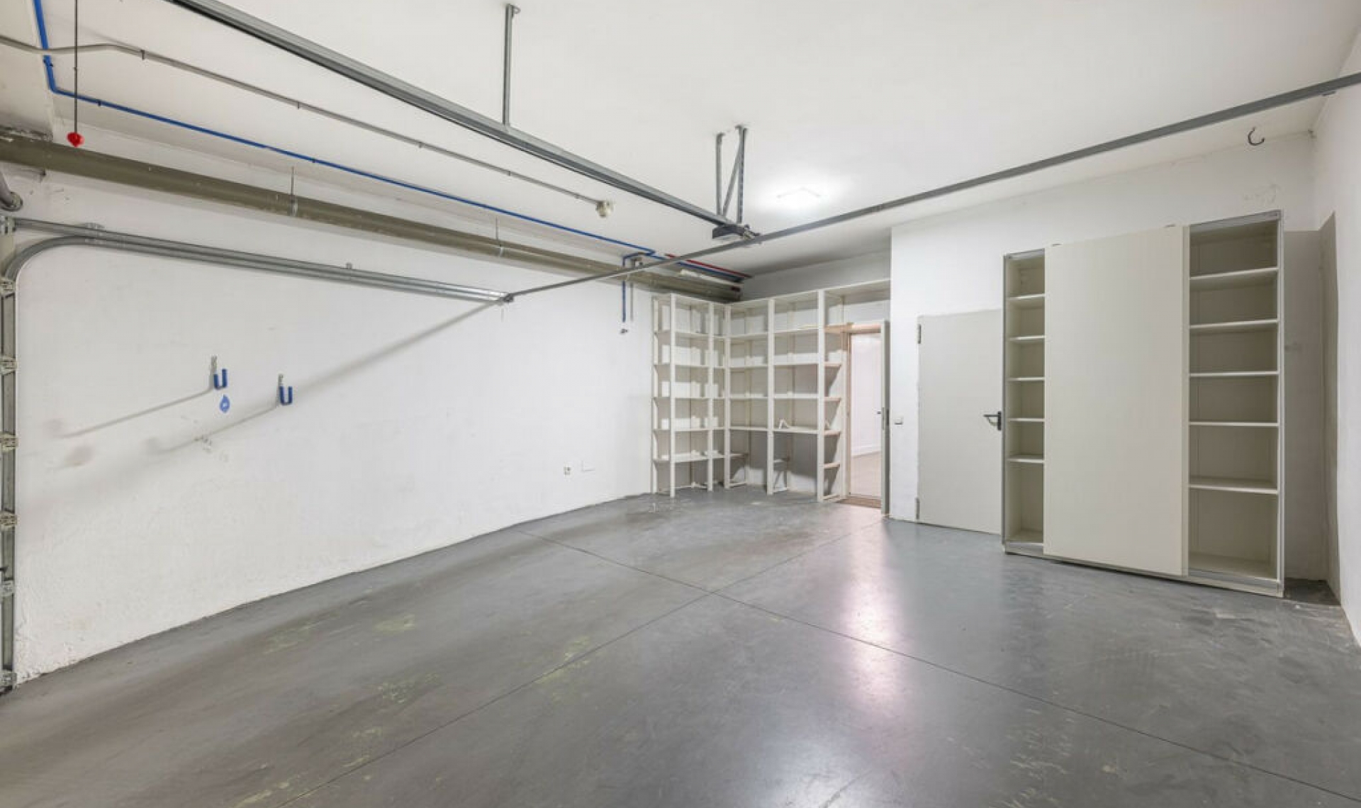 Resale - House -
Marbella