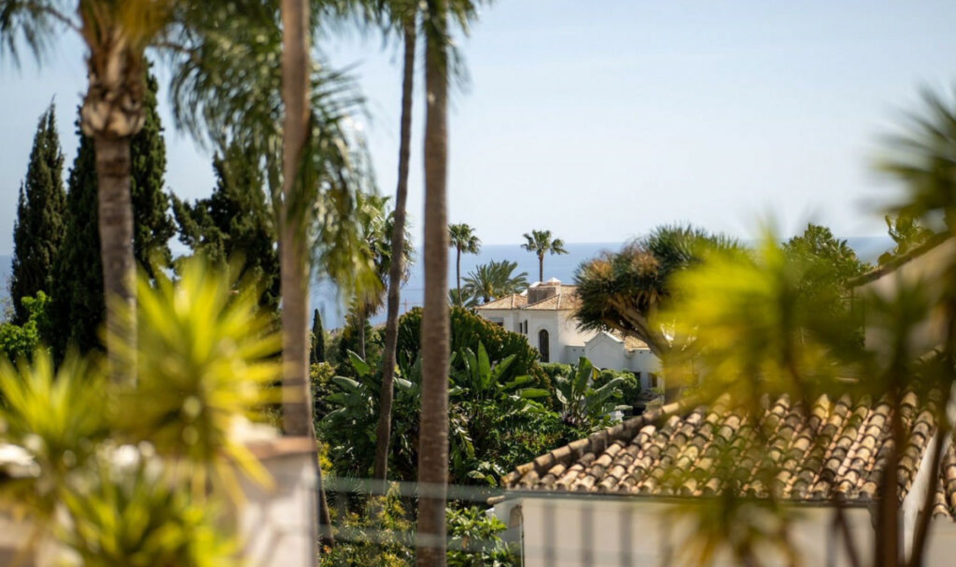 Resale - House -
Marbella