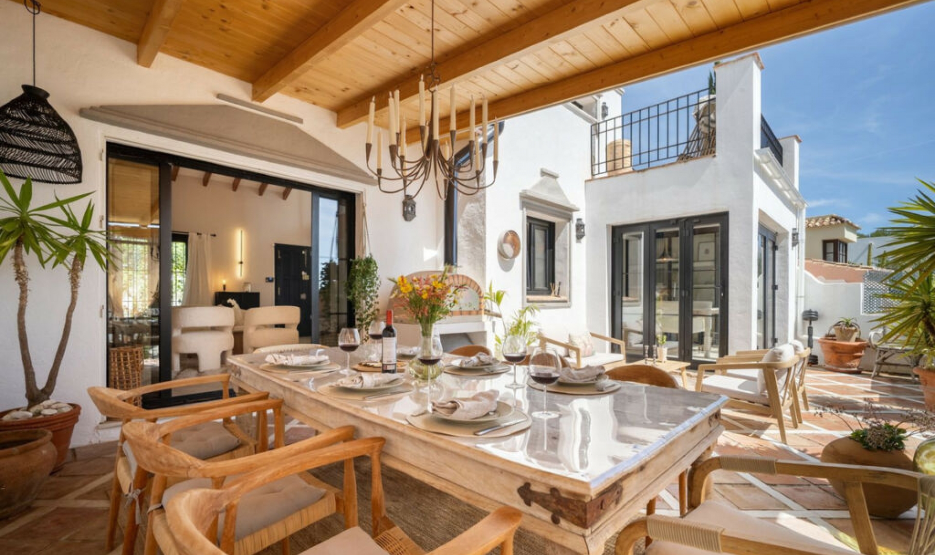 Resale - House -
Marbella