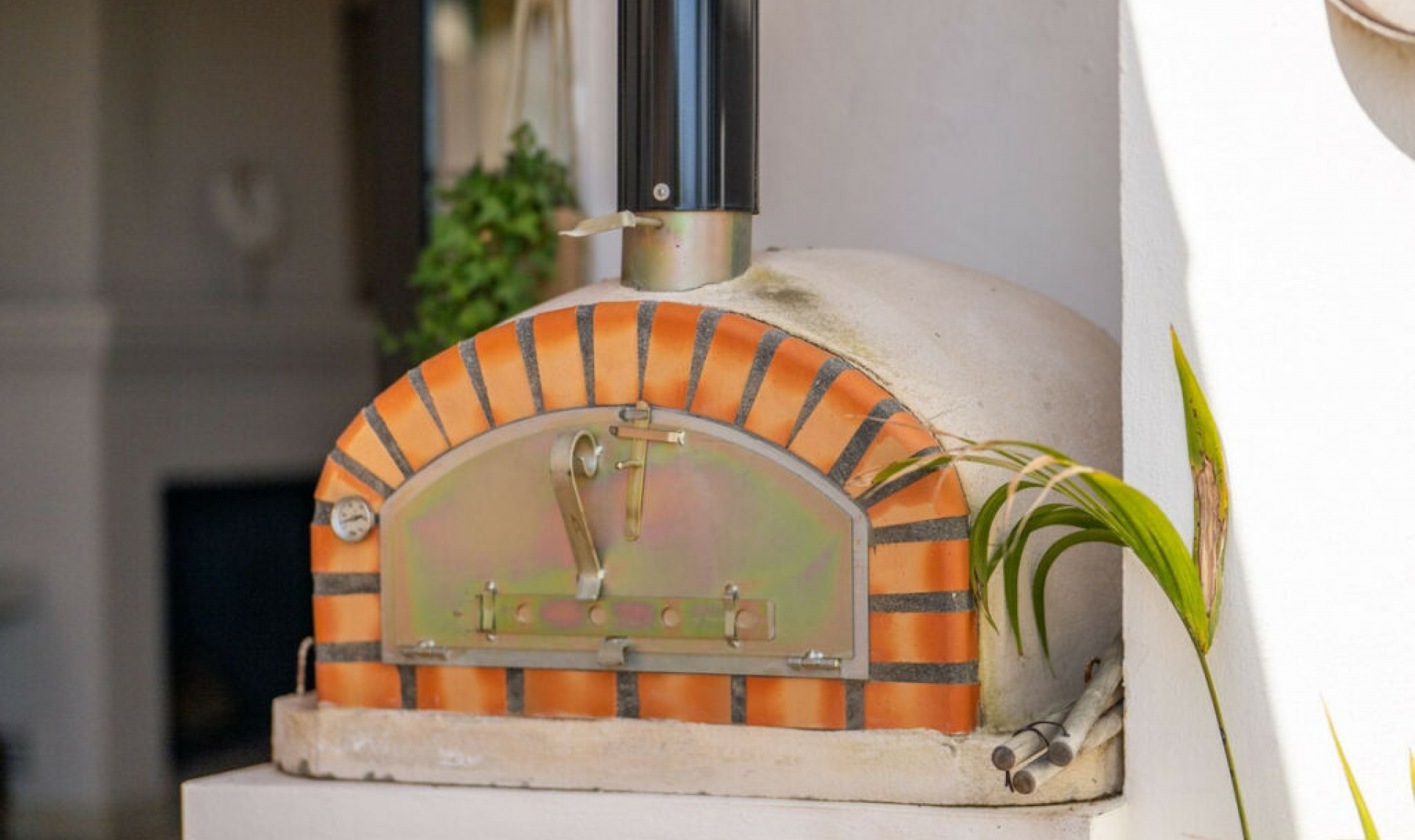 Resale - House -
Marbella