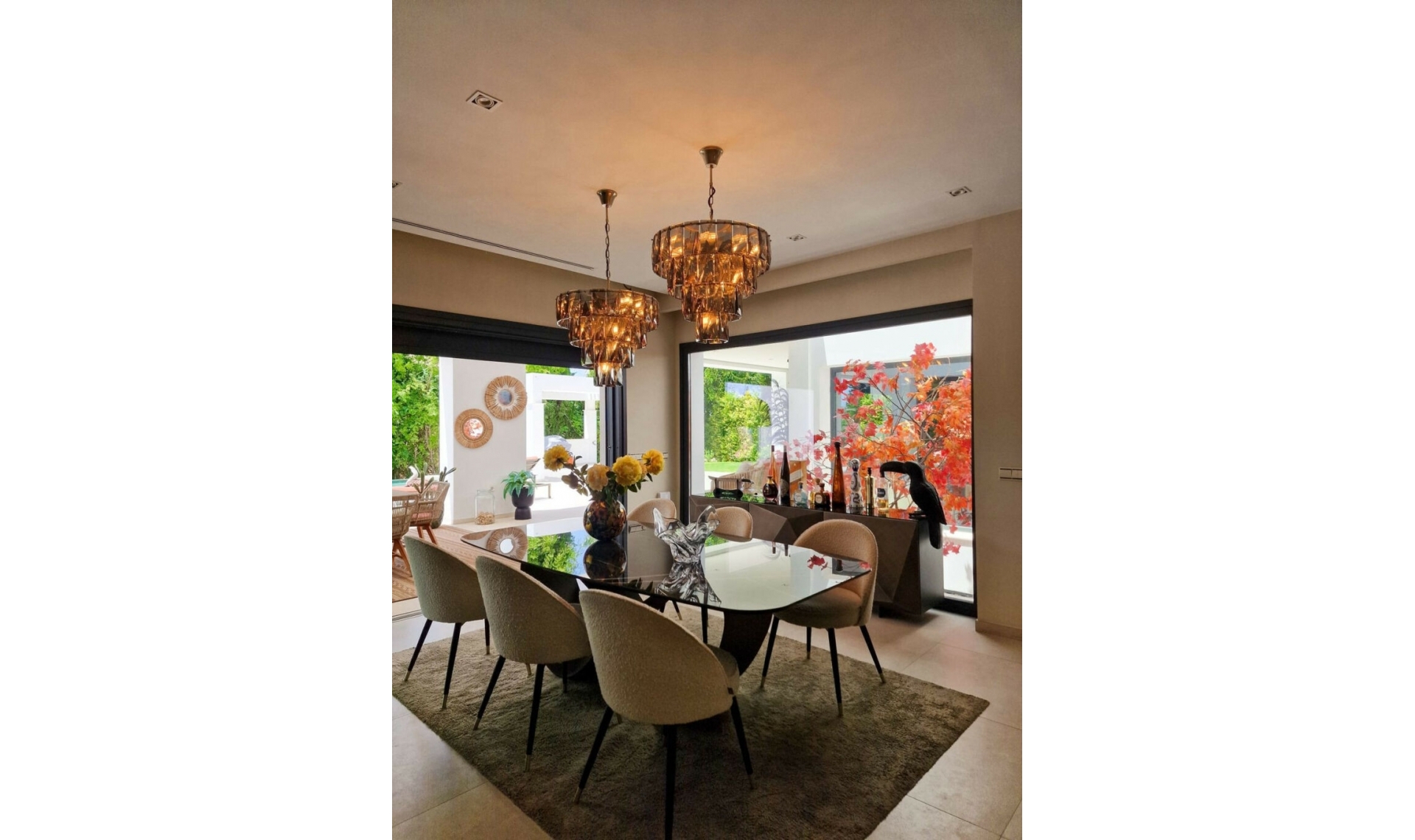 Resale - House -
Marbella