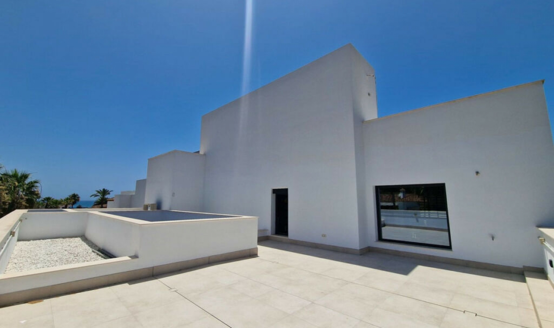 Resale - House -
Marbella