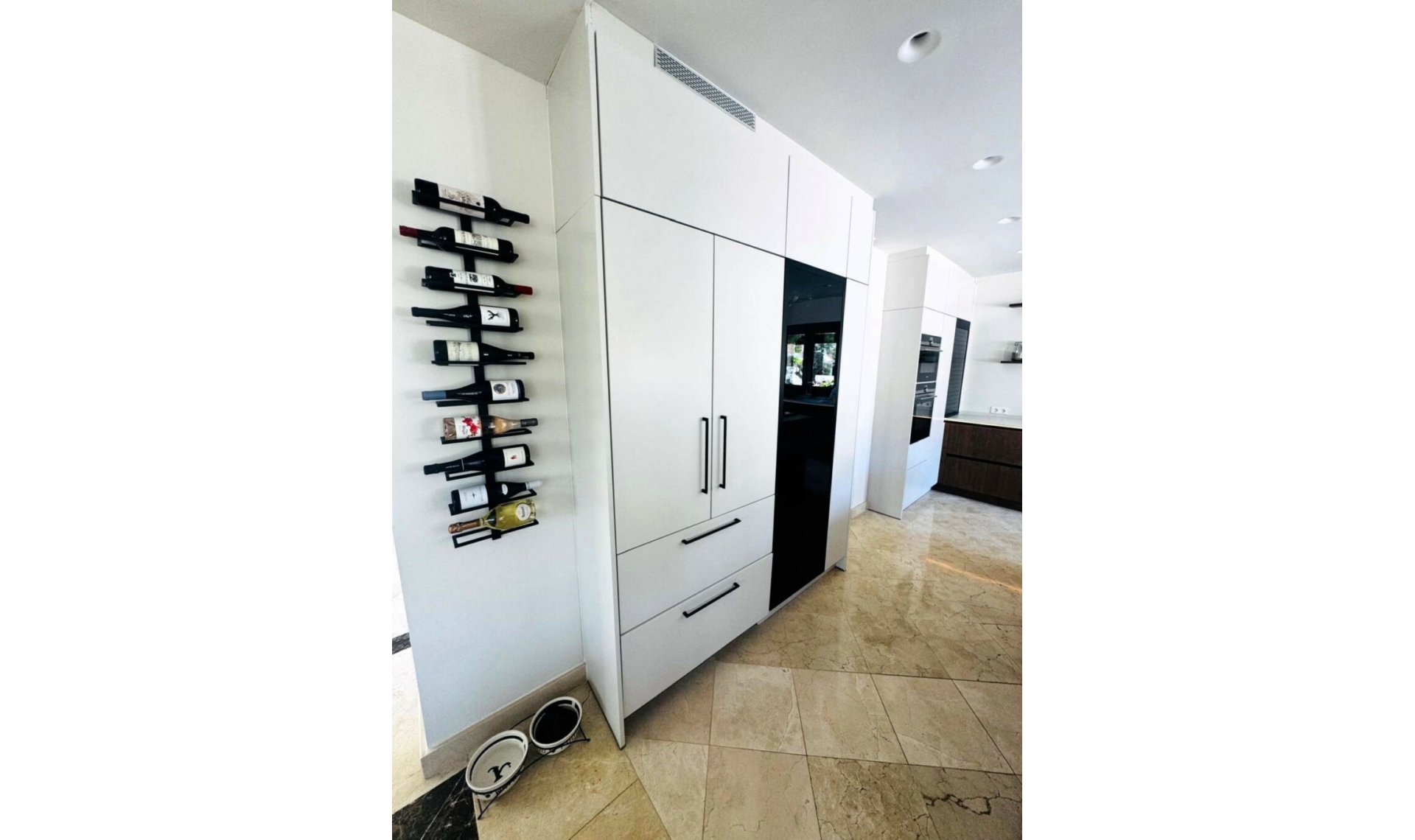 Resale - House -
Marbella