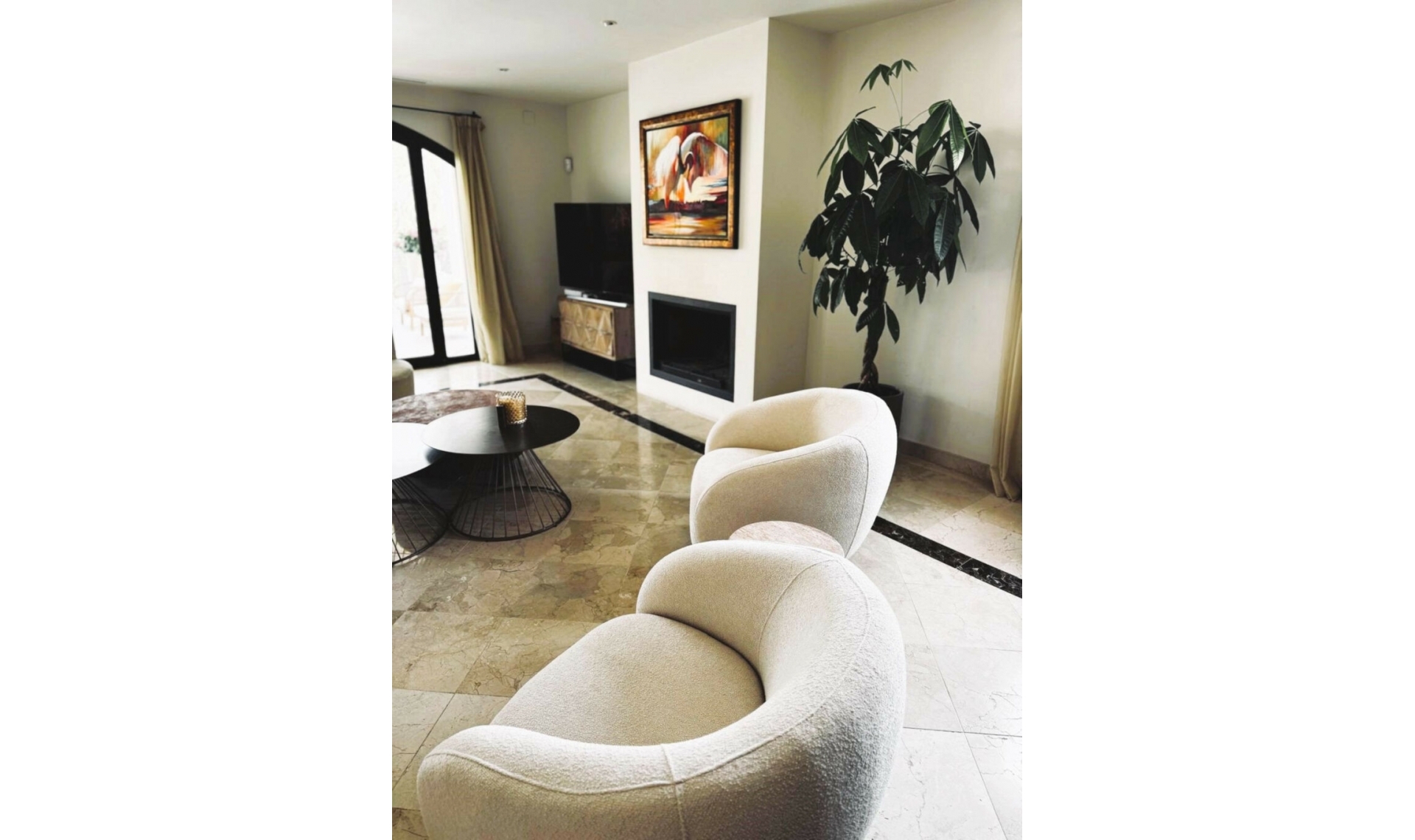Resale - House -
Marbella