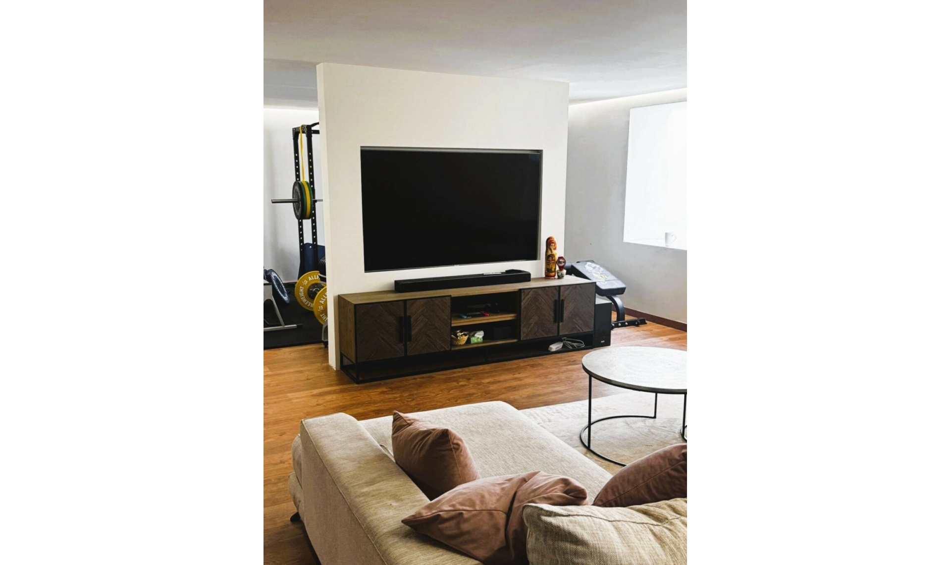 Resale - House -
Marbella