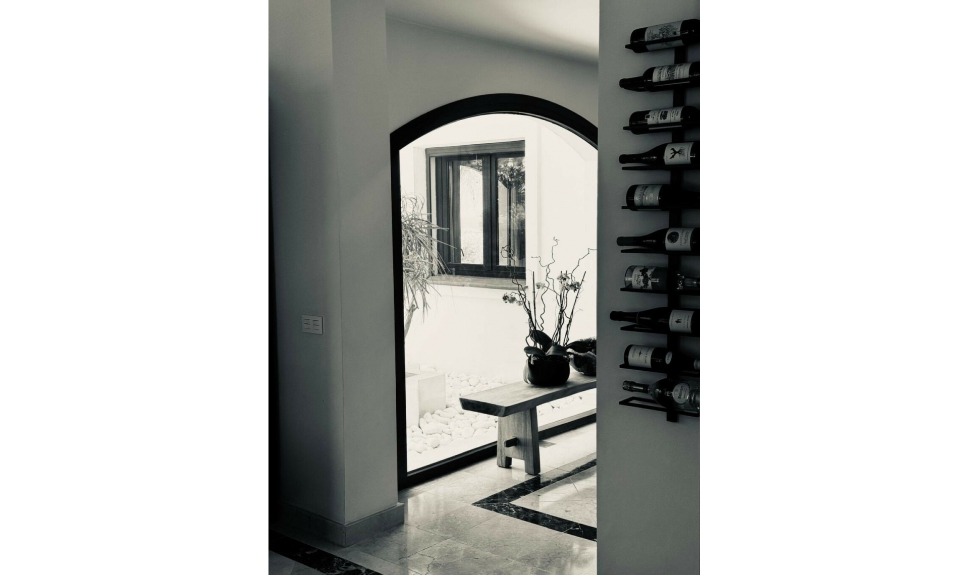 Resale - House -
Marbella