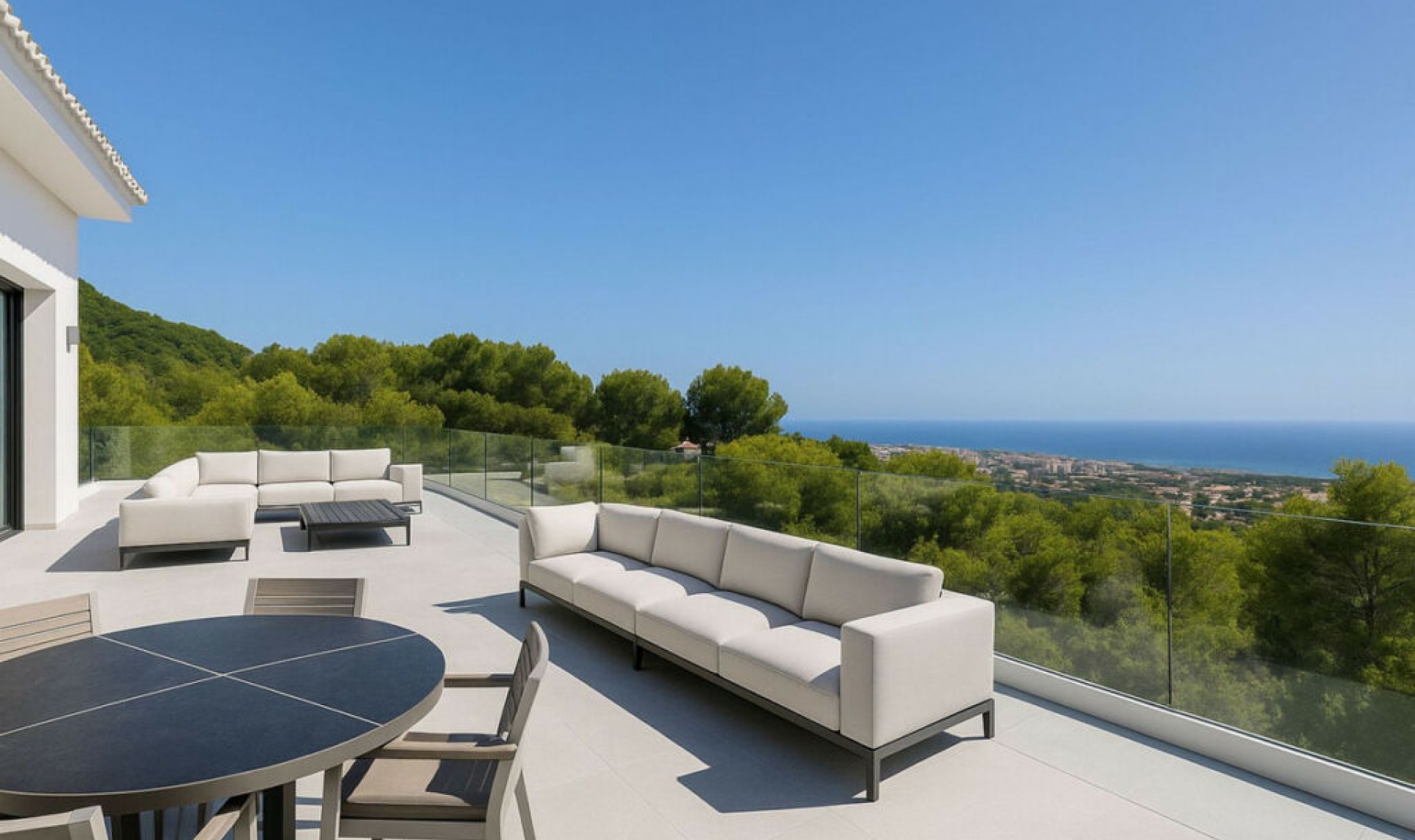 Resale - House -
Marbella