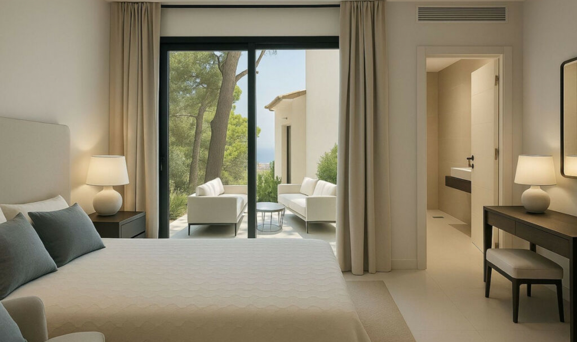 Resale - House -
Marbella