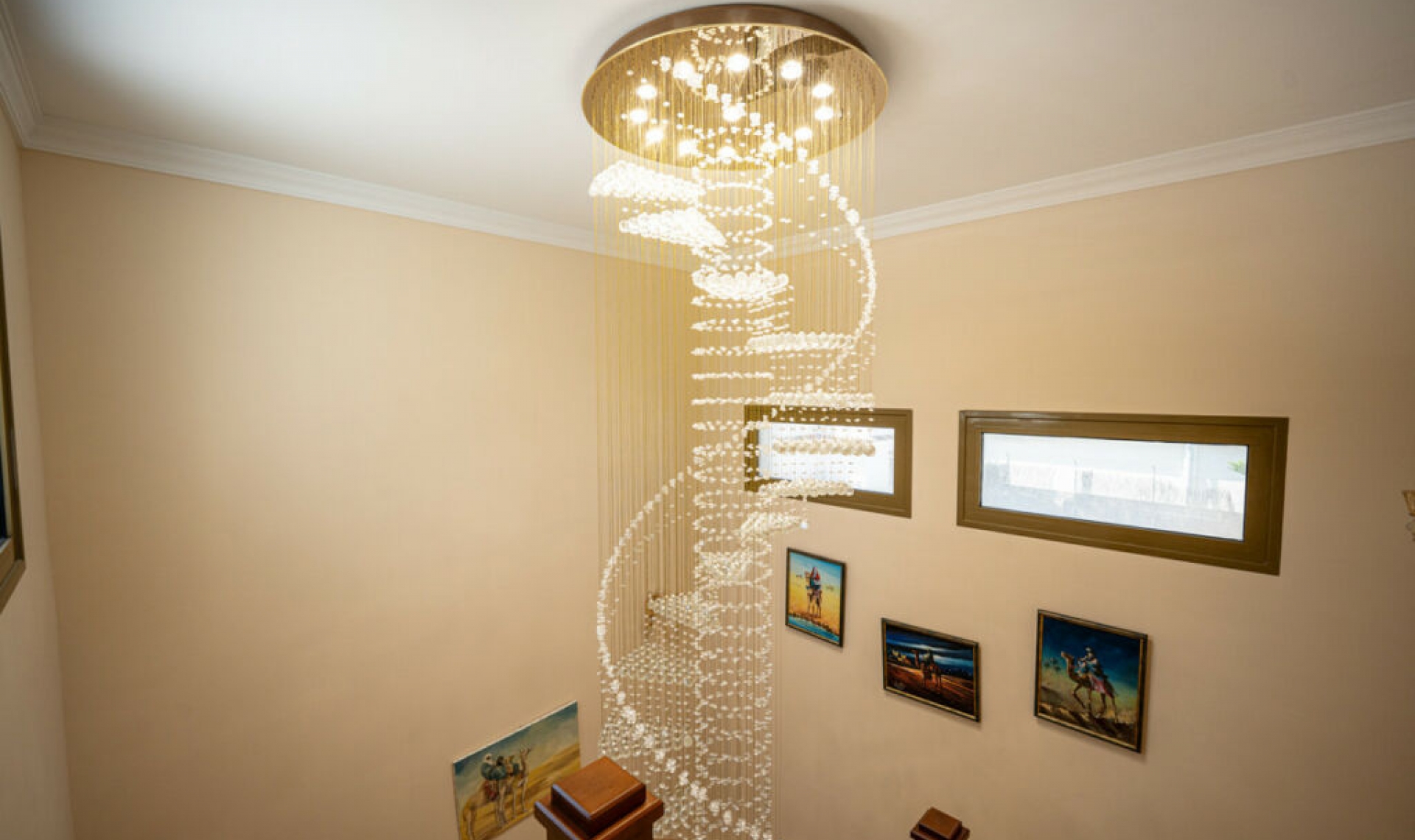 Resale - House -
Marbella