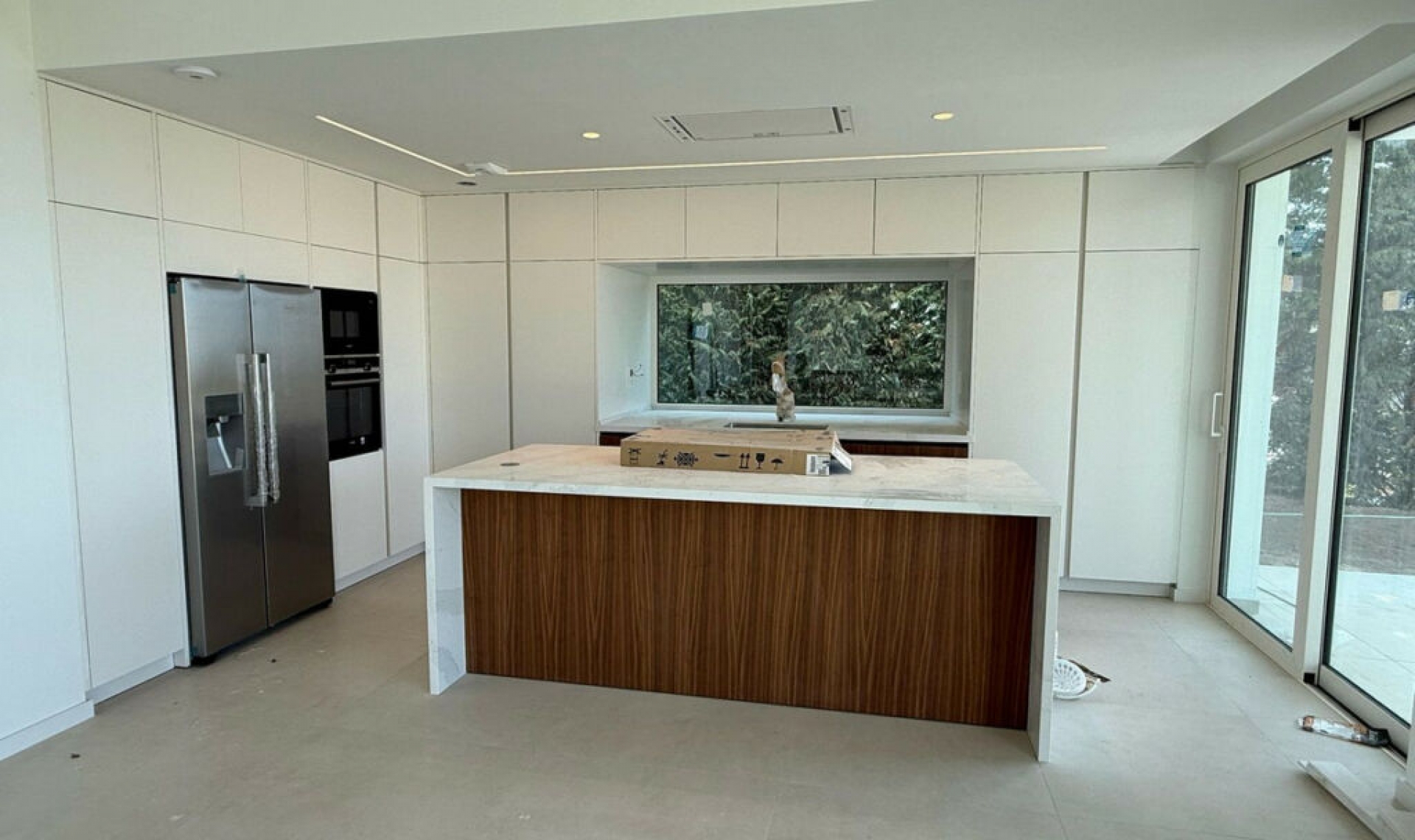 Resale - House -
Marbella