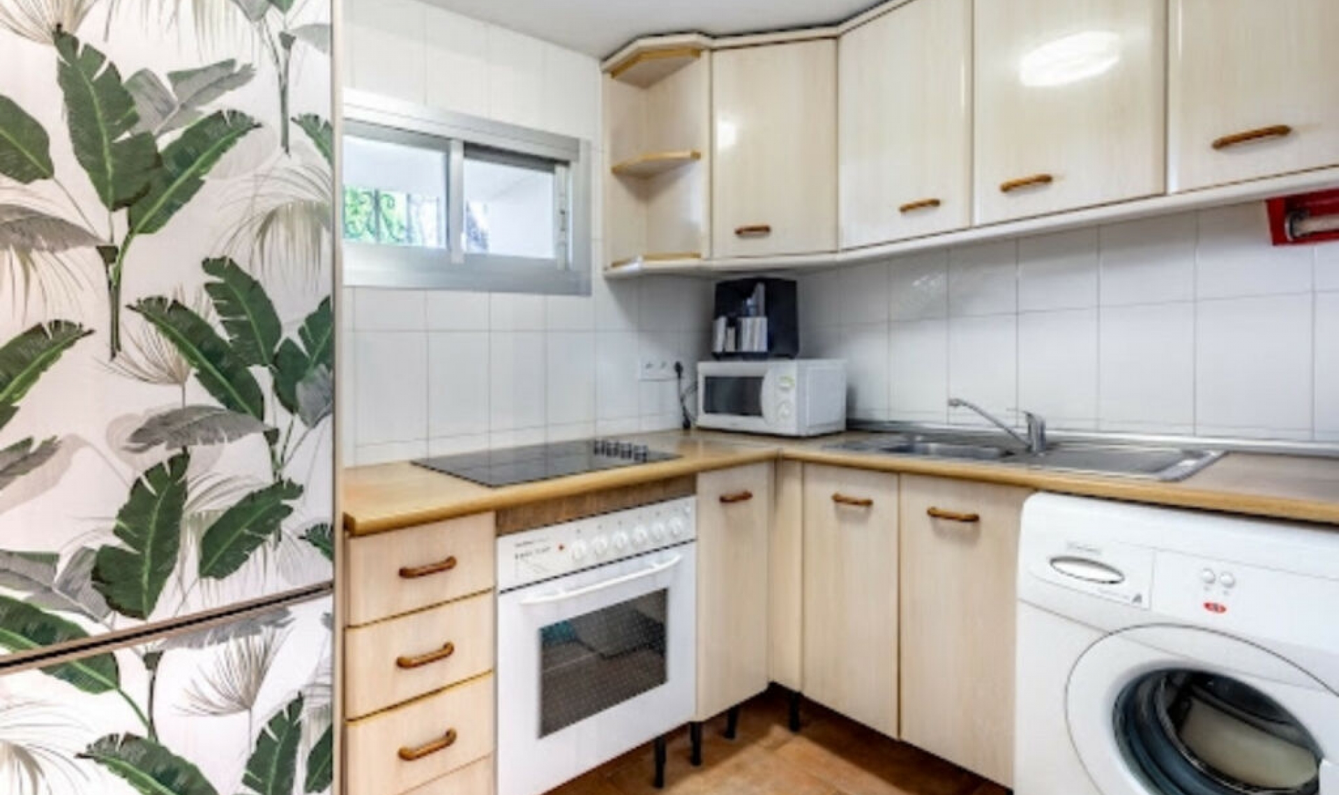 Resale - House -
Marbella