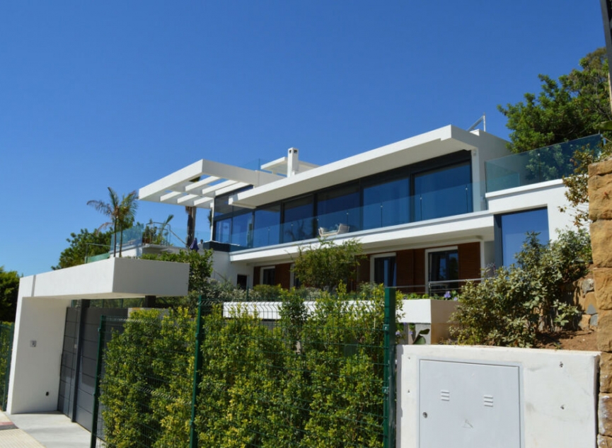 Resale - House -
Marbella