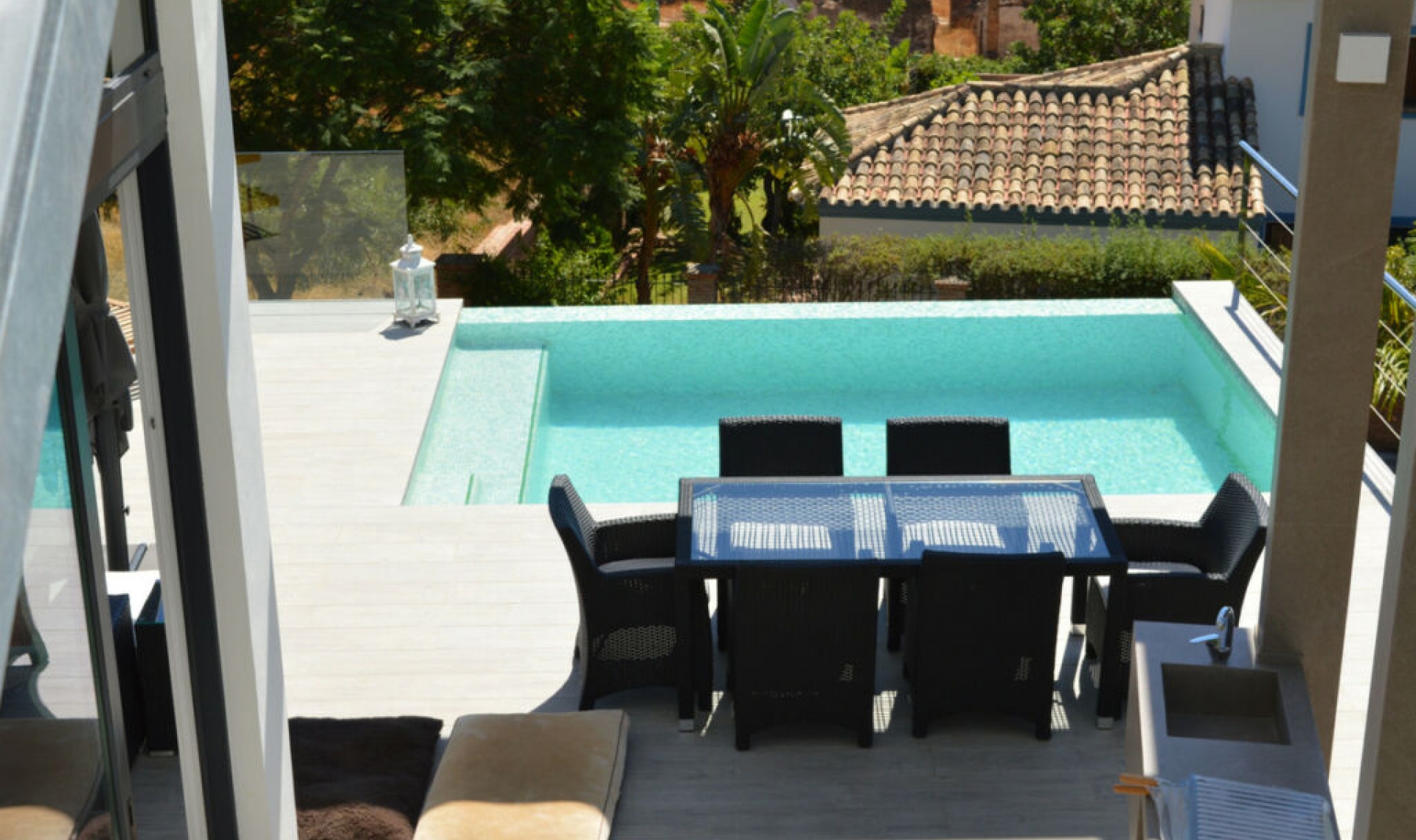 Resale - House -
Marbella