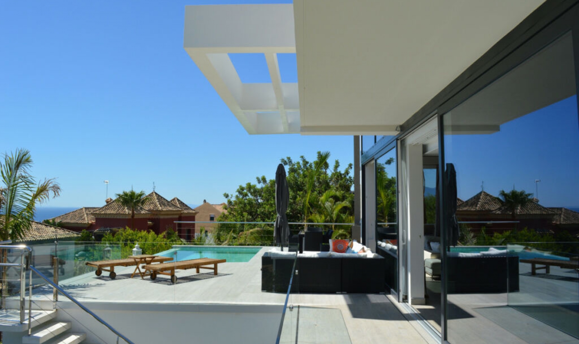 Resale - House -
Marbella