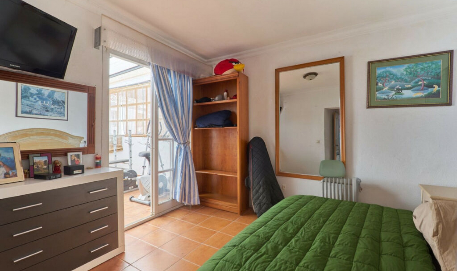 Resale - House -
Marbella