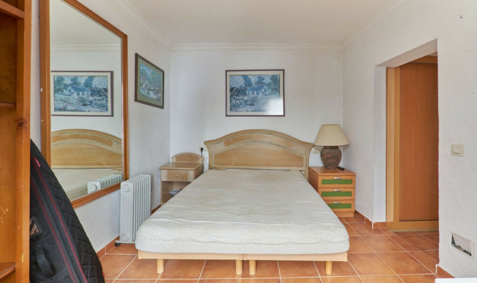 Resale - House -
Marbella
