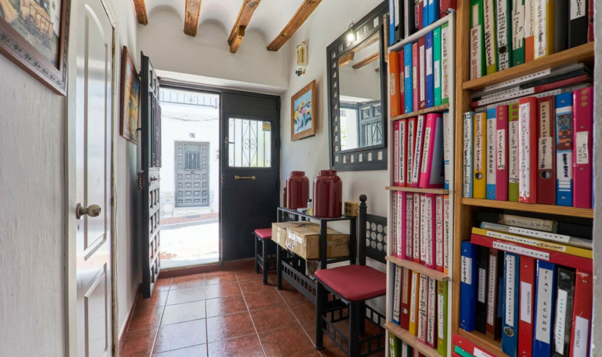 Resale - House -
Marbella