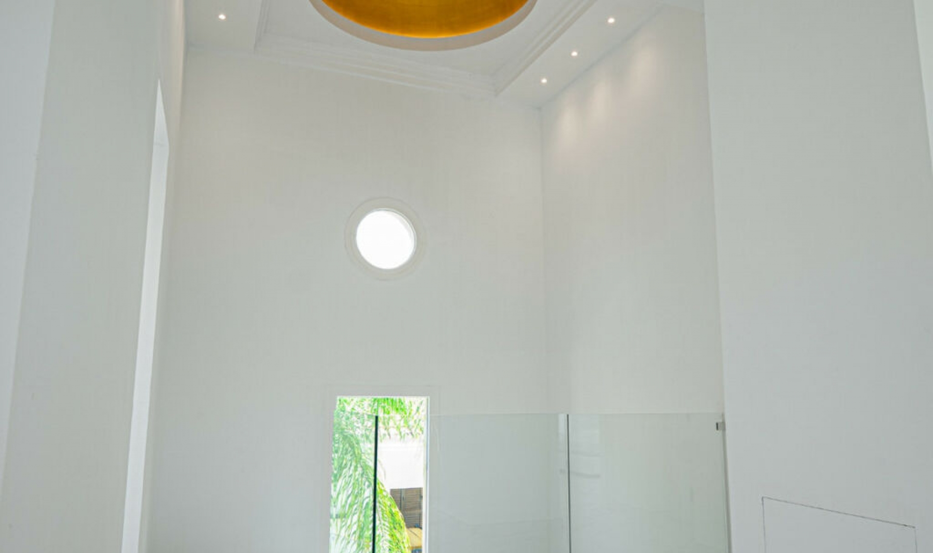 Resale - House -
Marbella