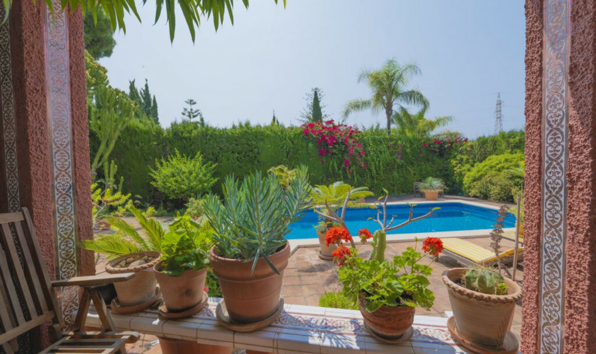 Resale - House -
Marbella