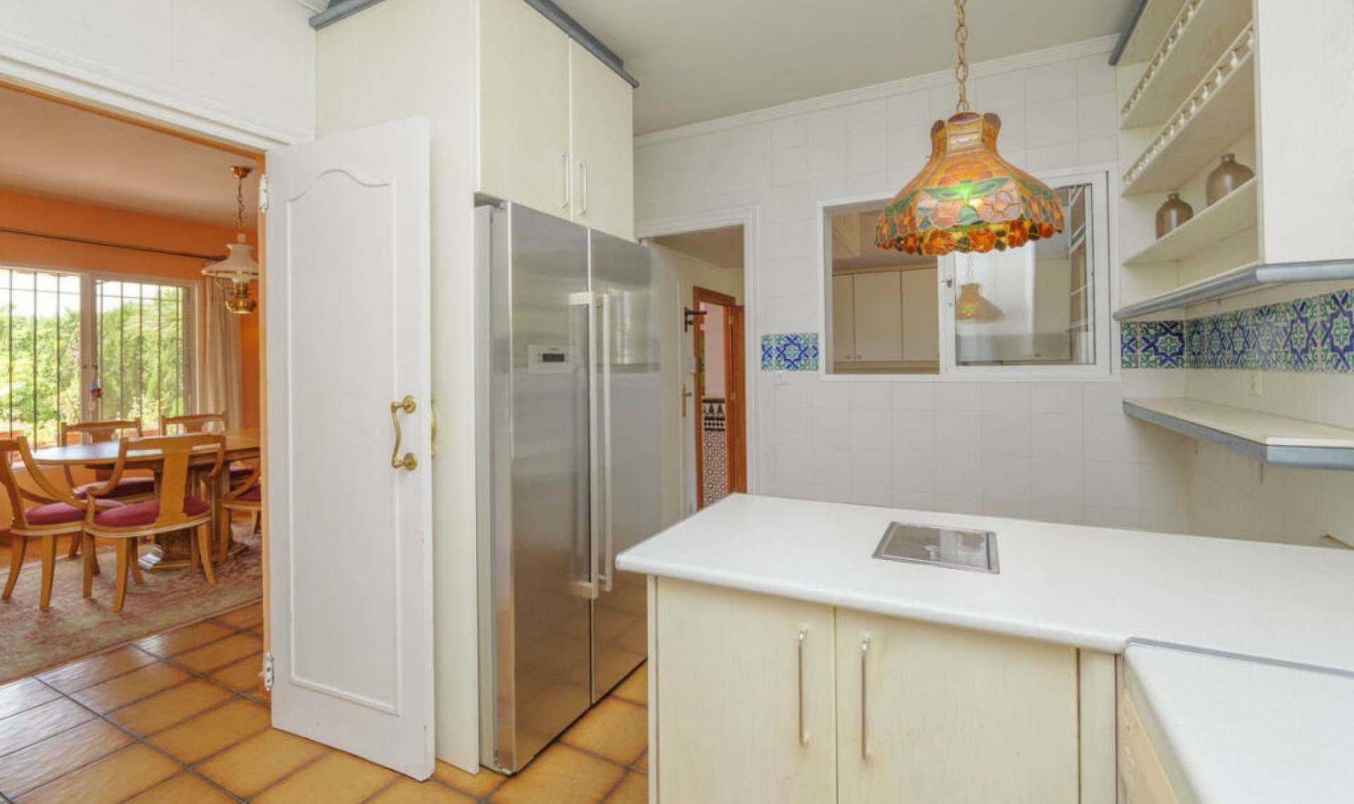 Resale - House -
Marbella