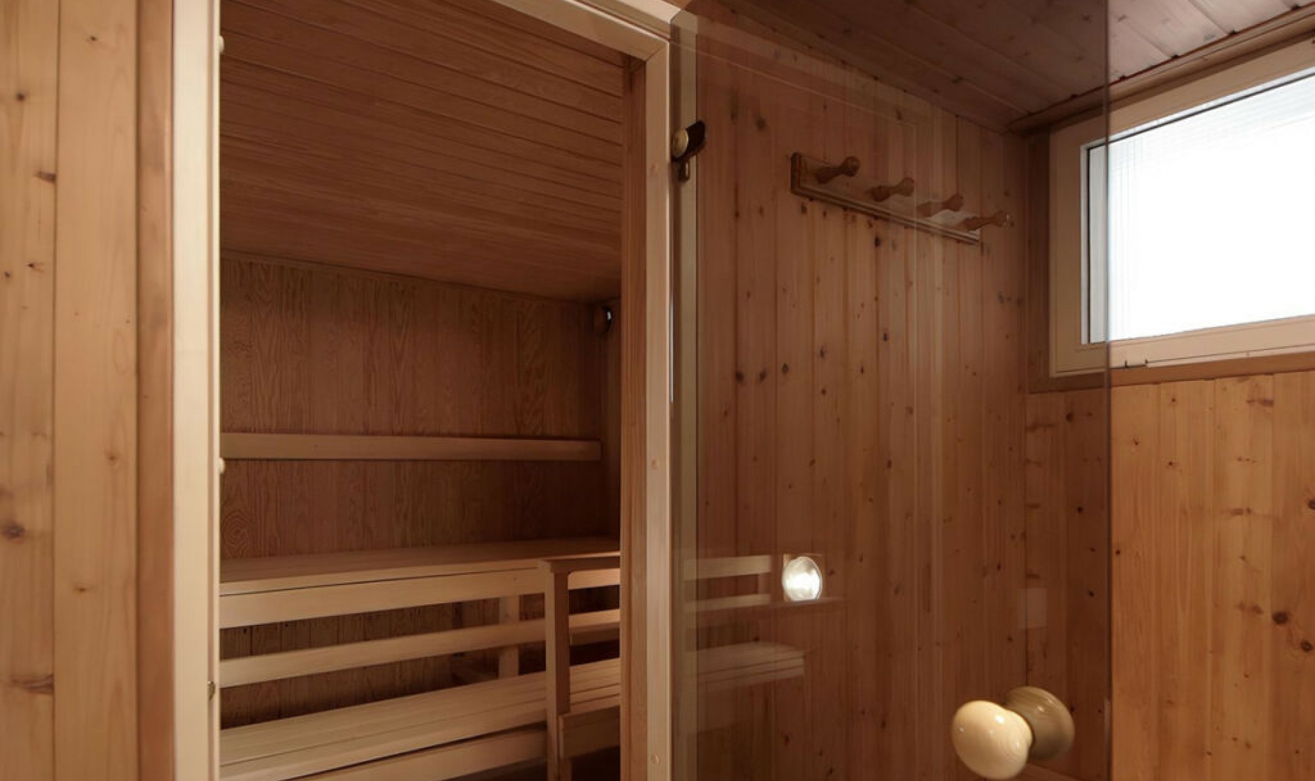 Resale - House -
Marbella