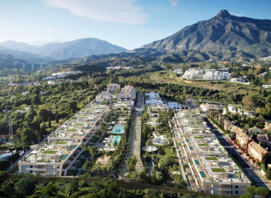 Resale - House -
Marbella
