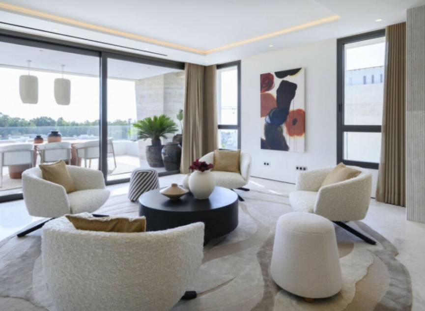 Resale - House -
Marbella
