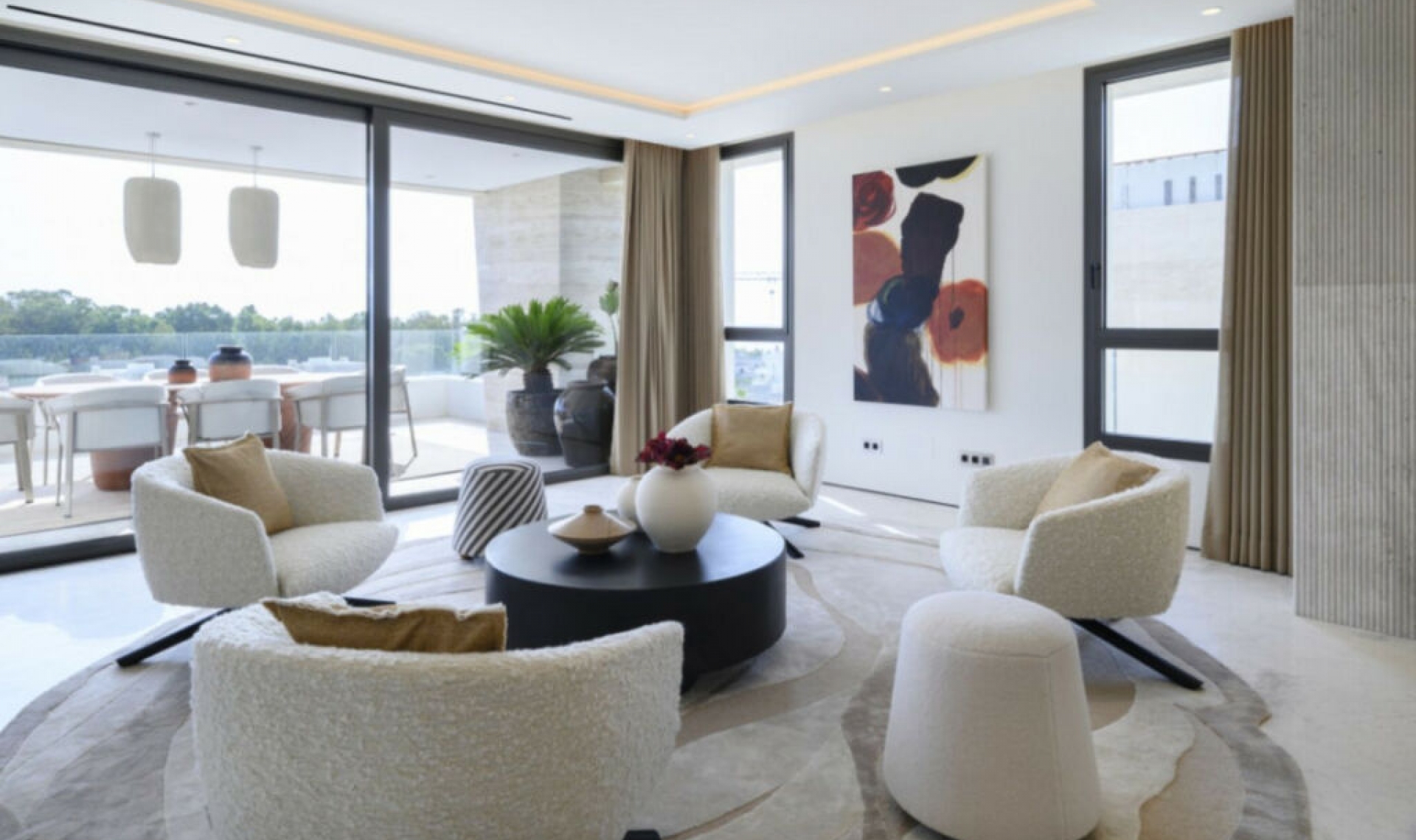 Resale - House -
Marbella