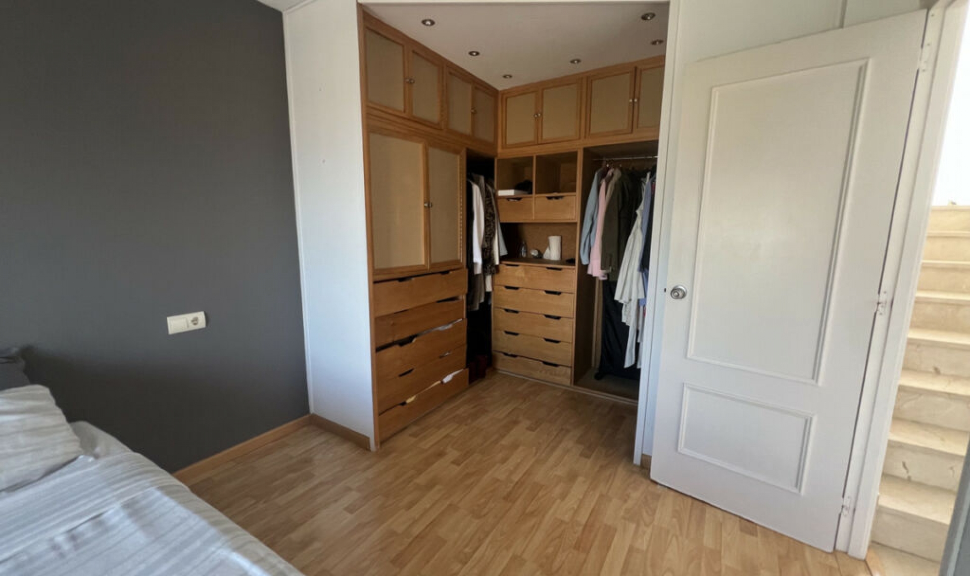 Resale - House -
Marbella