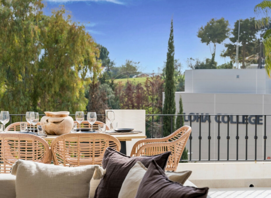 Resale - House -
Marbella