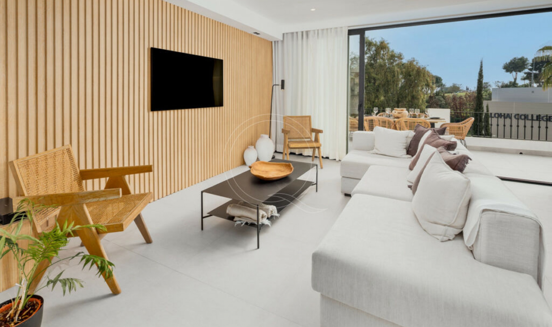 Resale - House -
Marbella