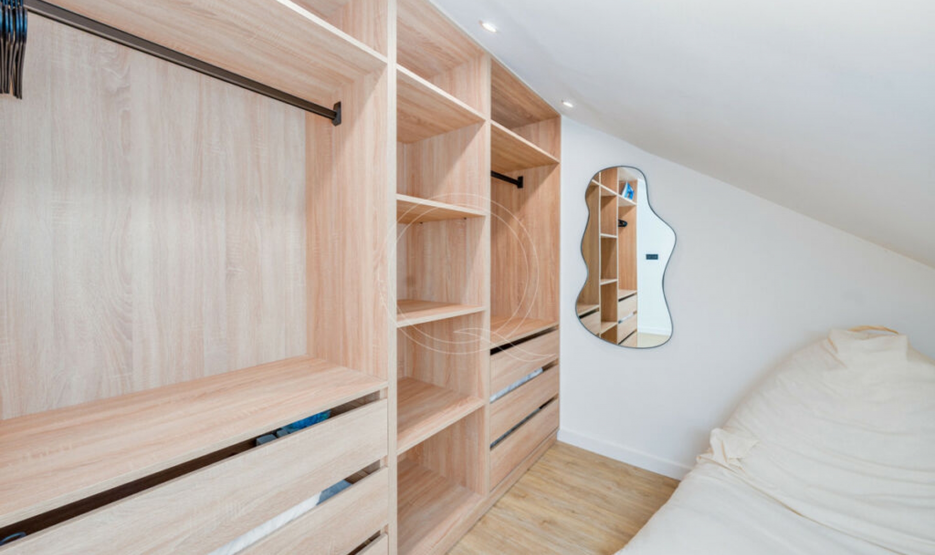 Resale - House -
Marbella