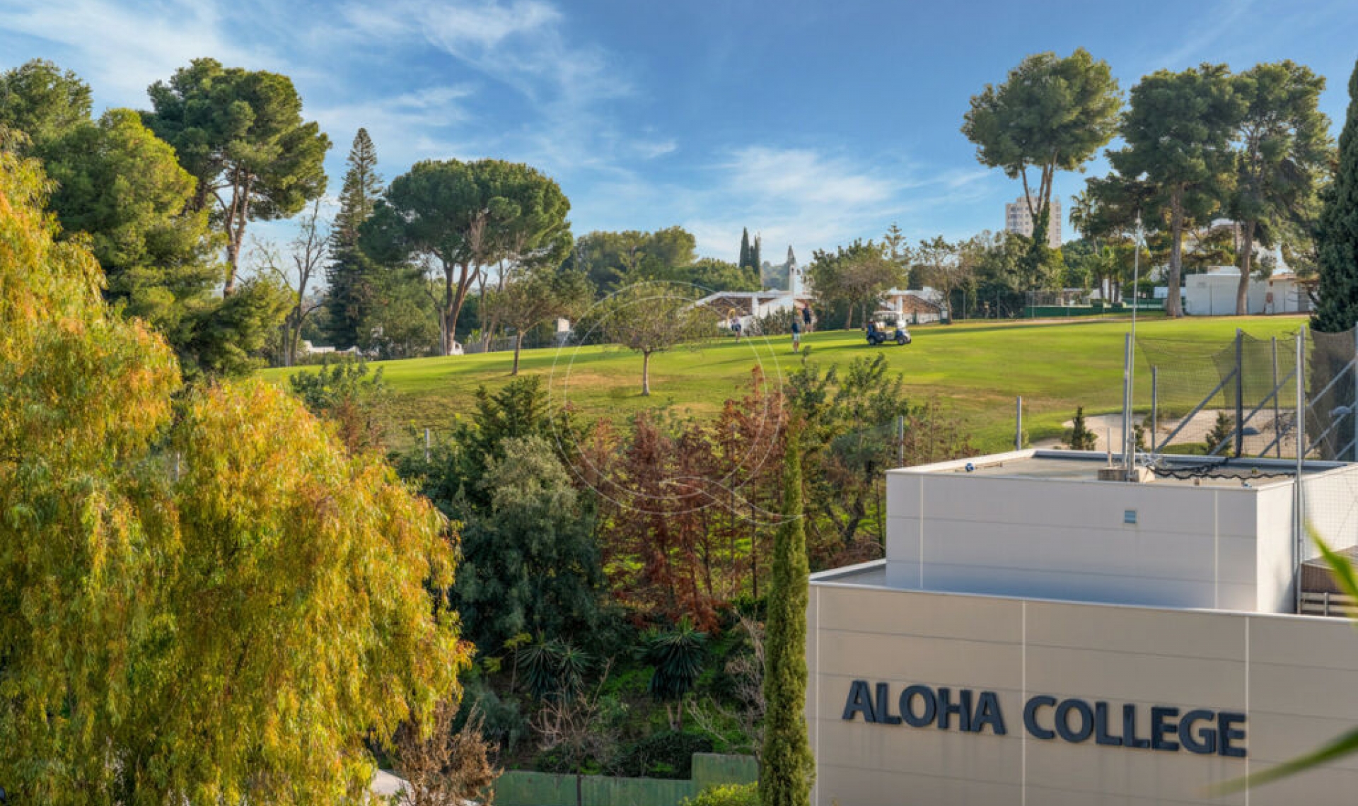 Resale - House -
Marbella