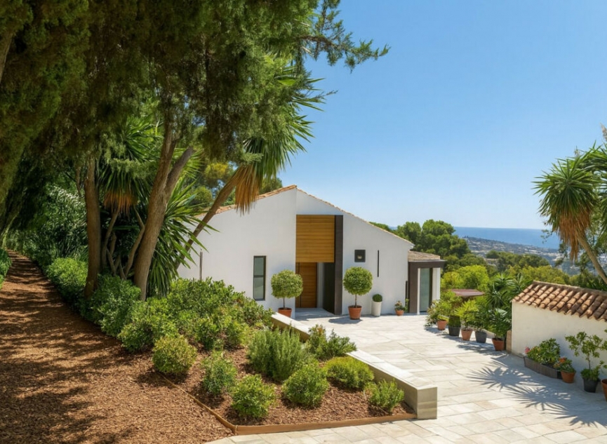 Resale - House -
Marbella
