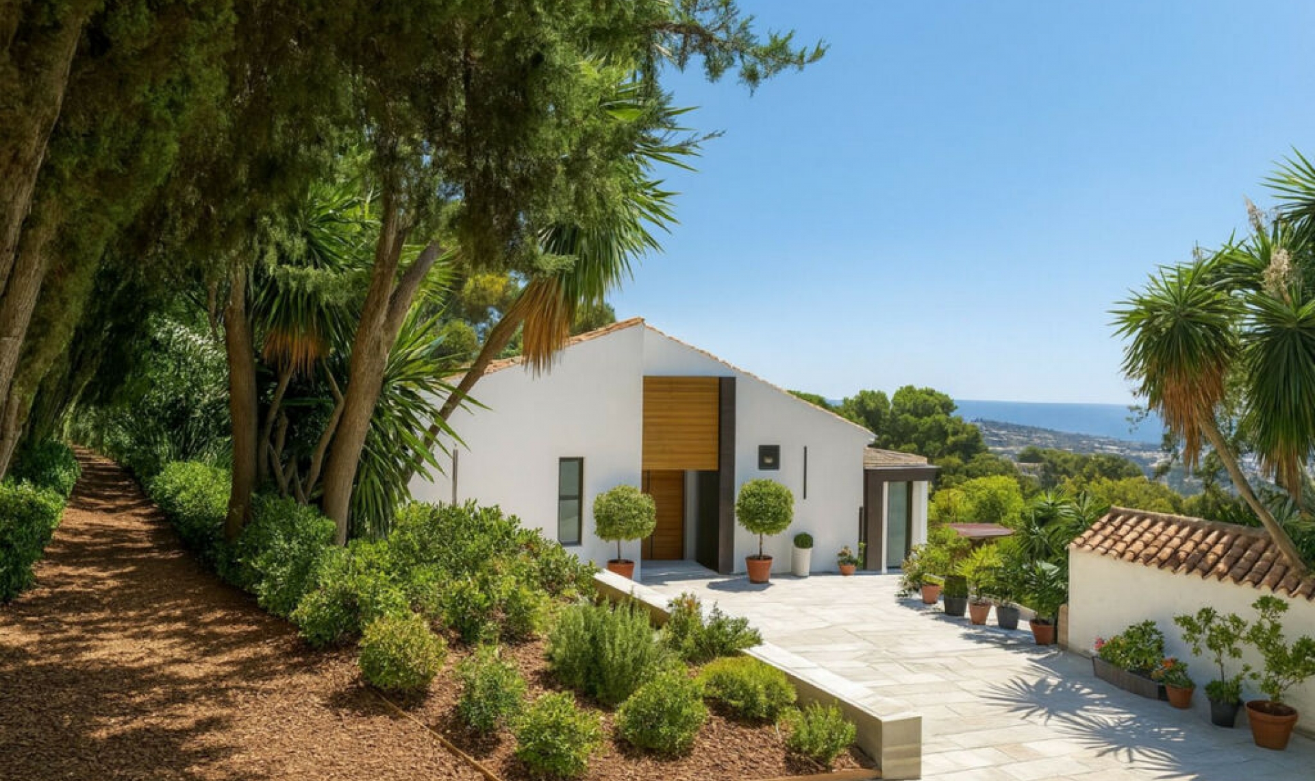 Resale - House -
Marbella
