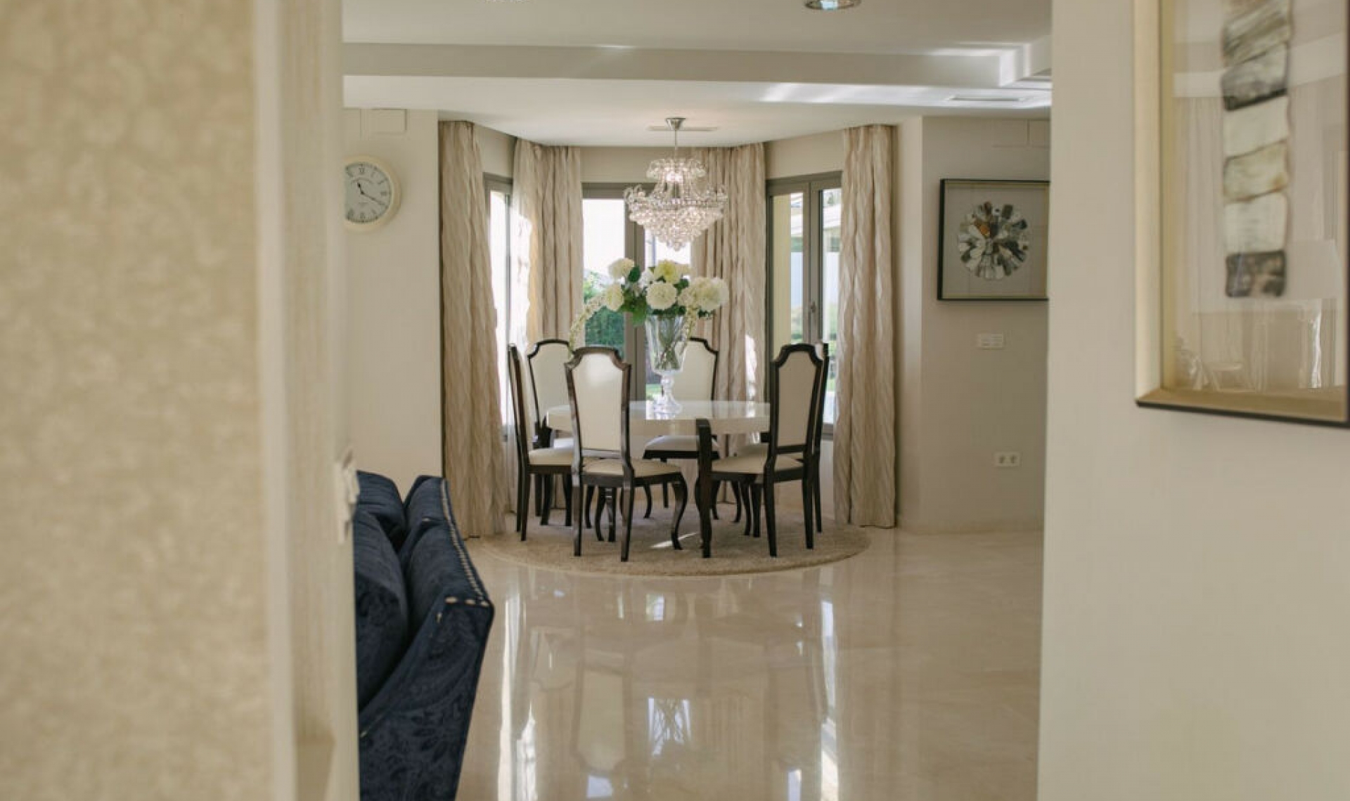 Resale - House -
Marbella