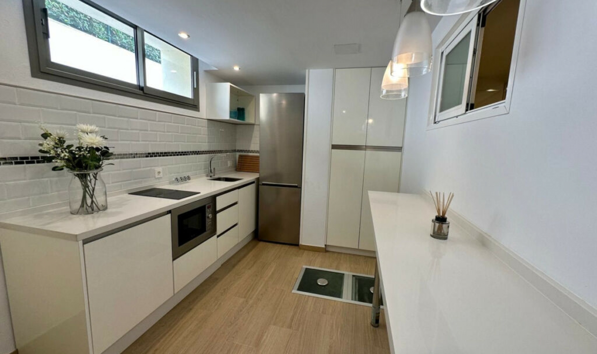 Resale - House -
Marbella