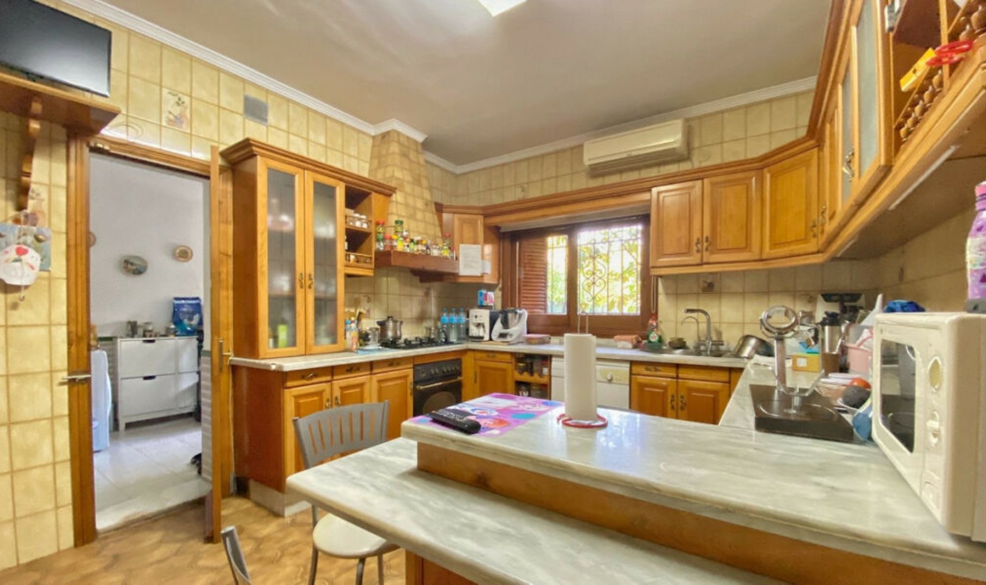 Resale - House -
Marbella