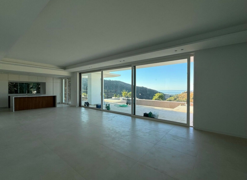 Resale - House -
Marbella