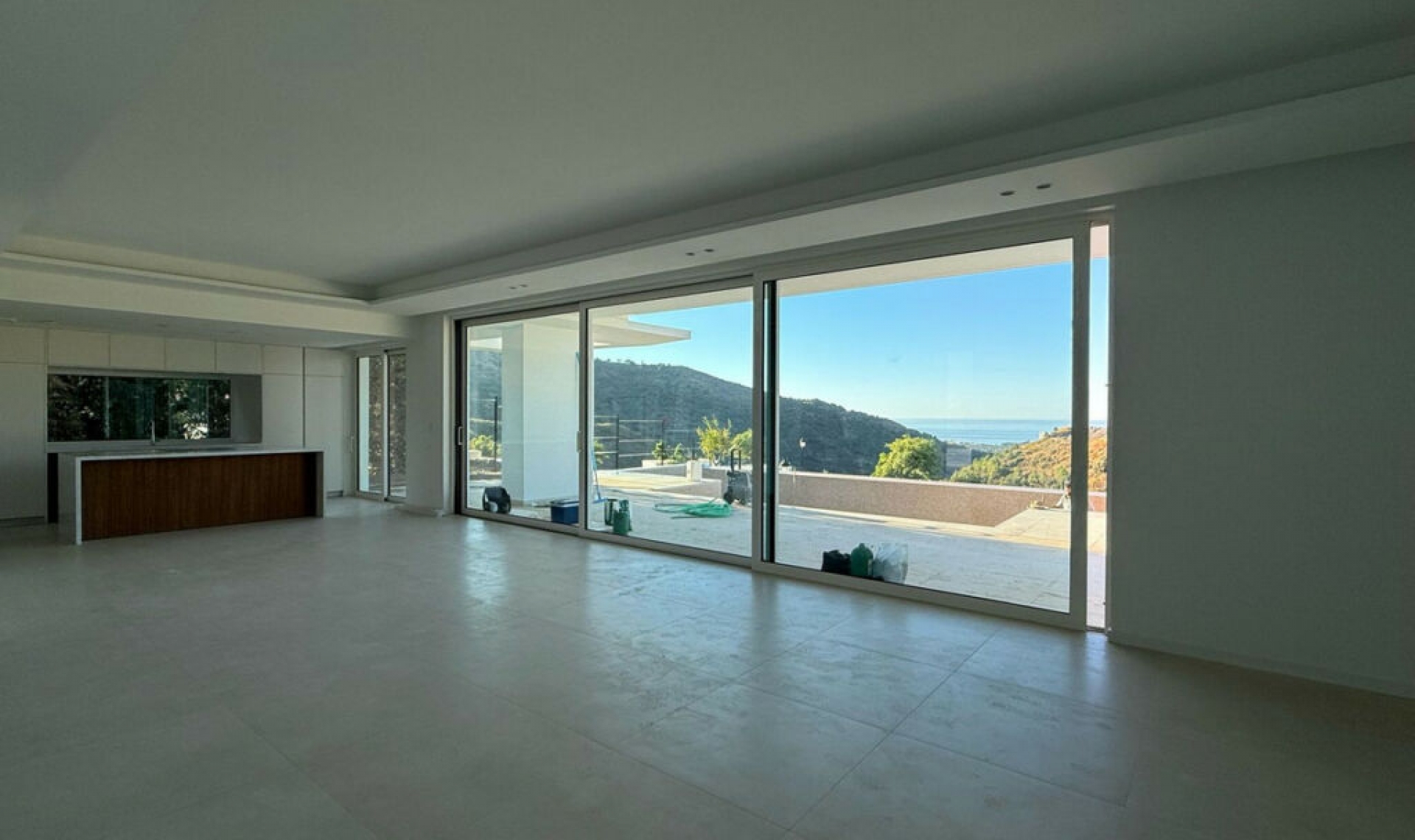 Resale - House -
Marbella