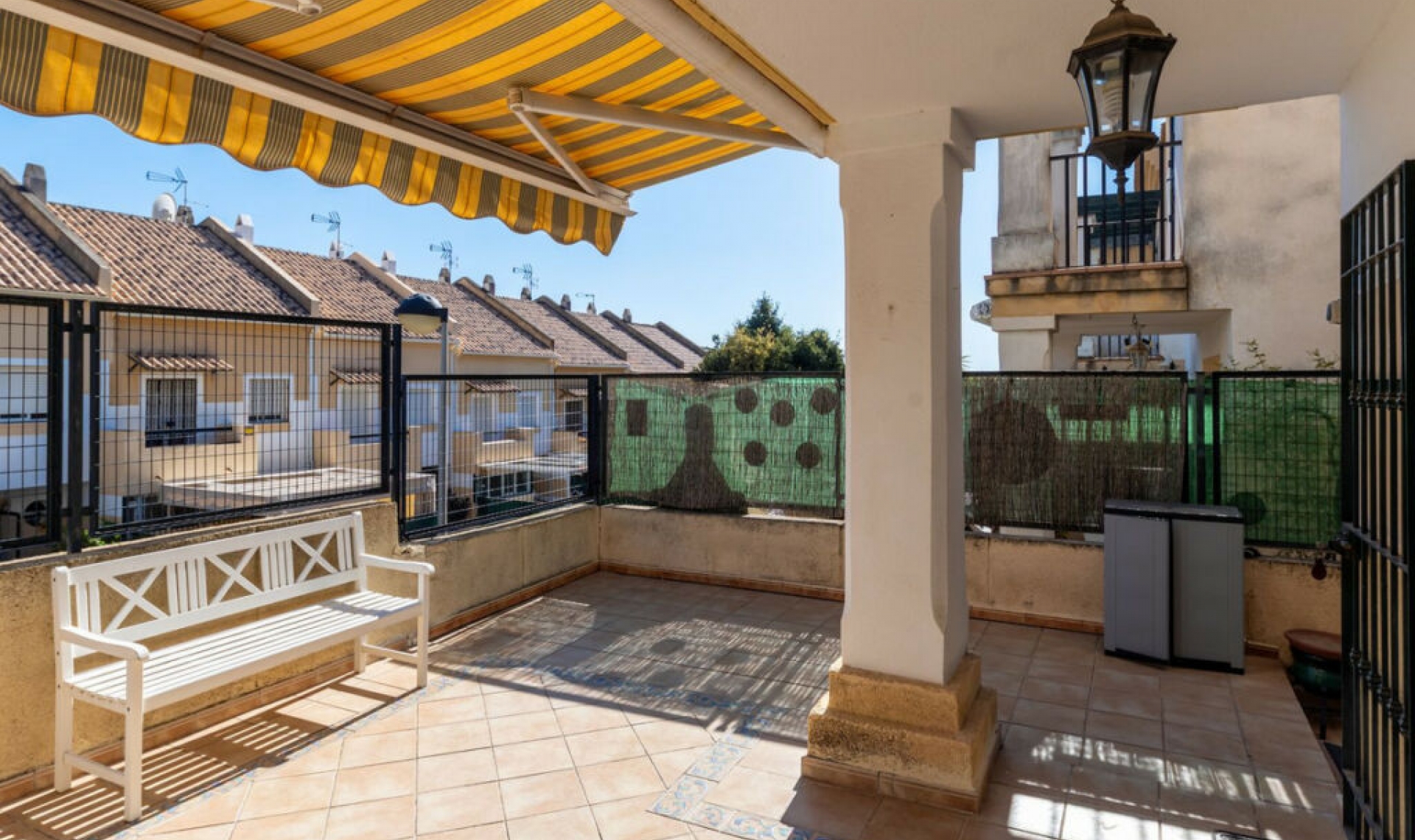 Resale - House -
Marbella