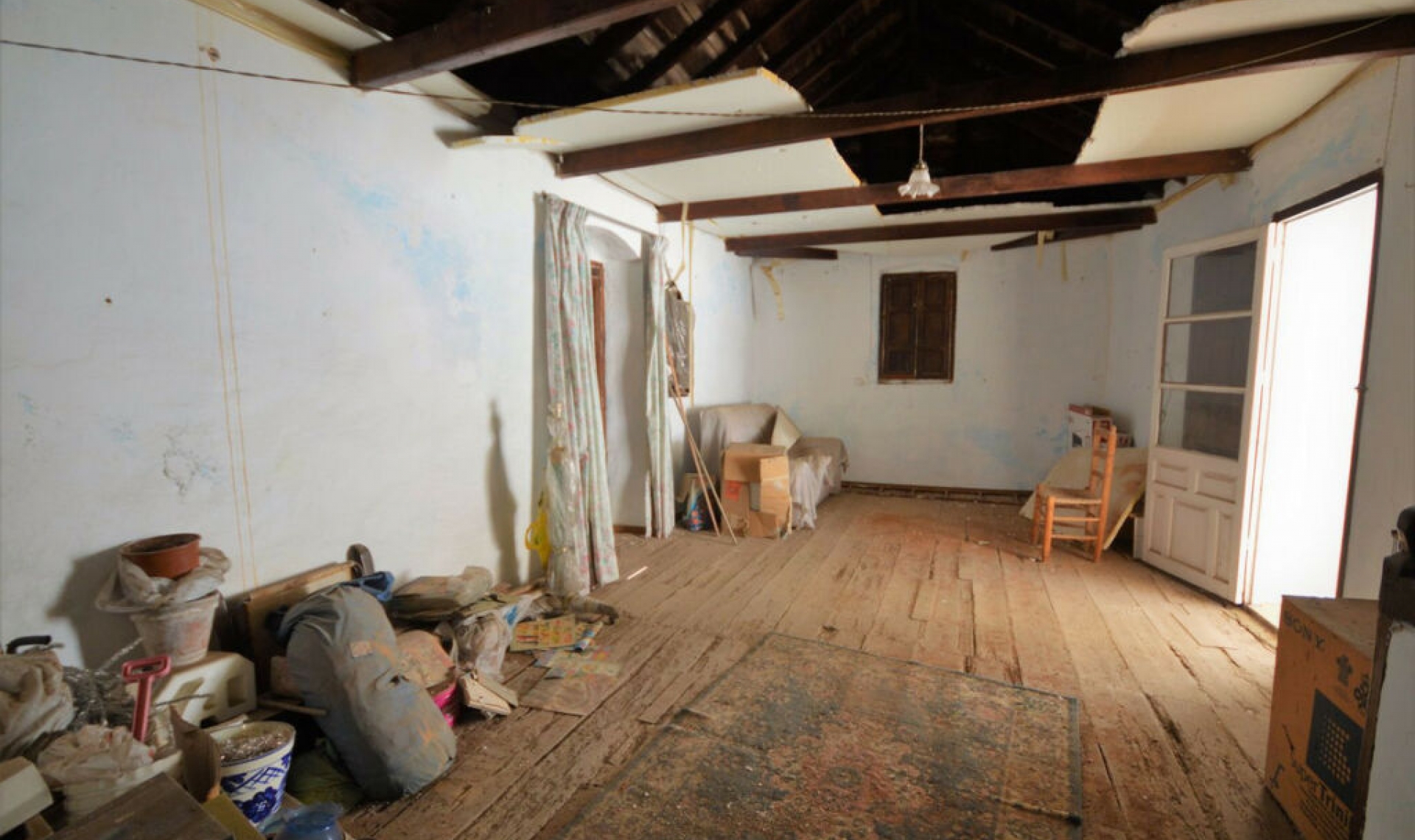 Resale - House -
Marbella