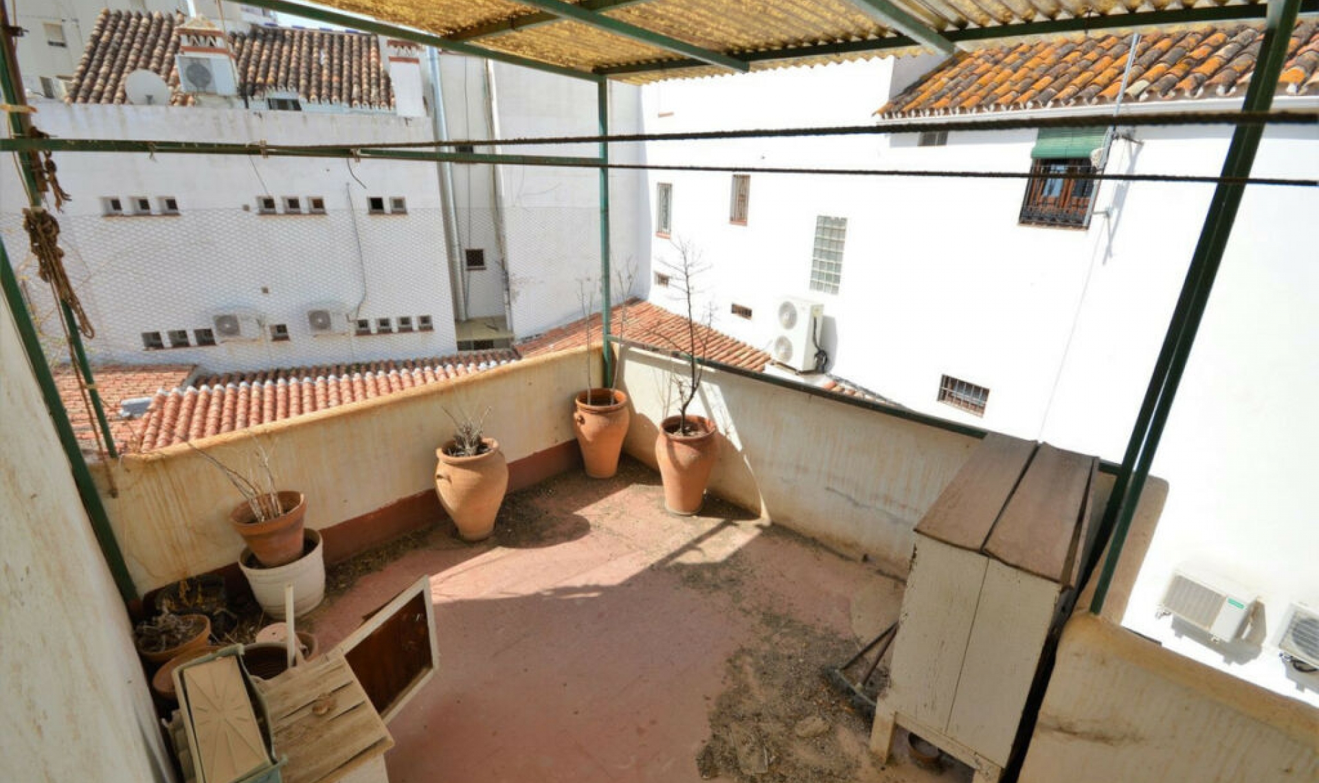 Resale - House -
Marbella