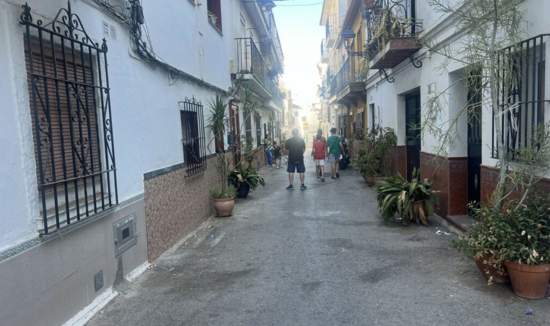 Resale - House -
Marbella