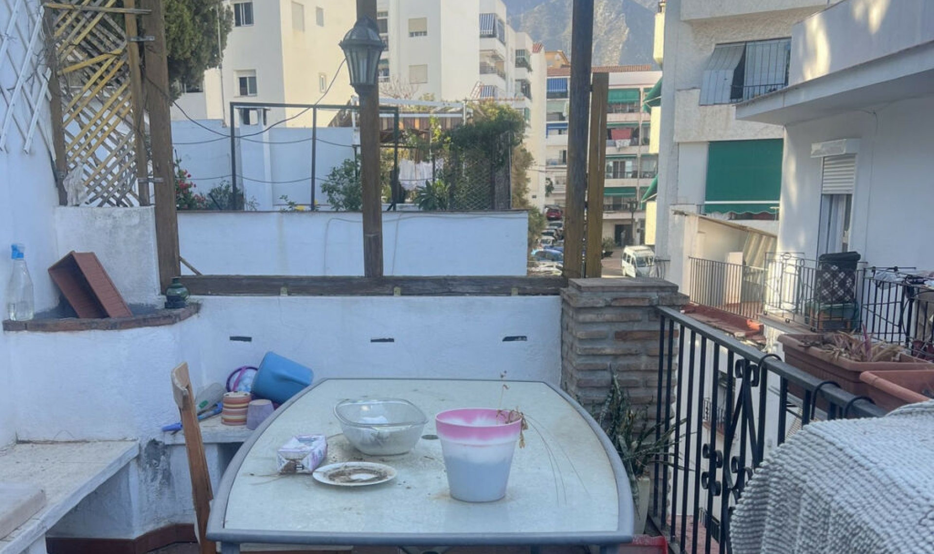 Resale - House -
Marbella