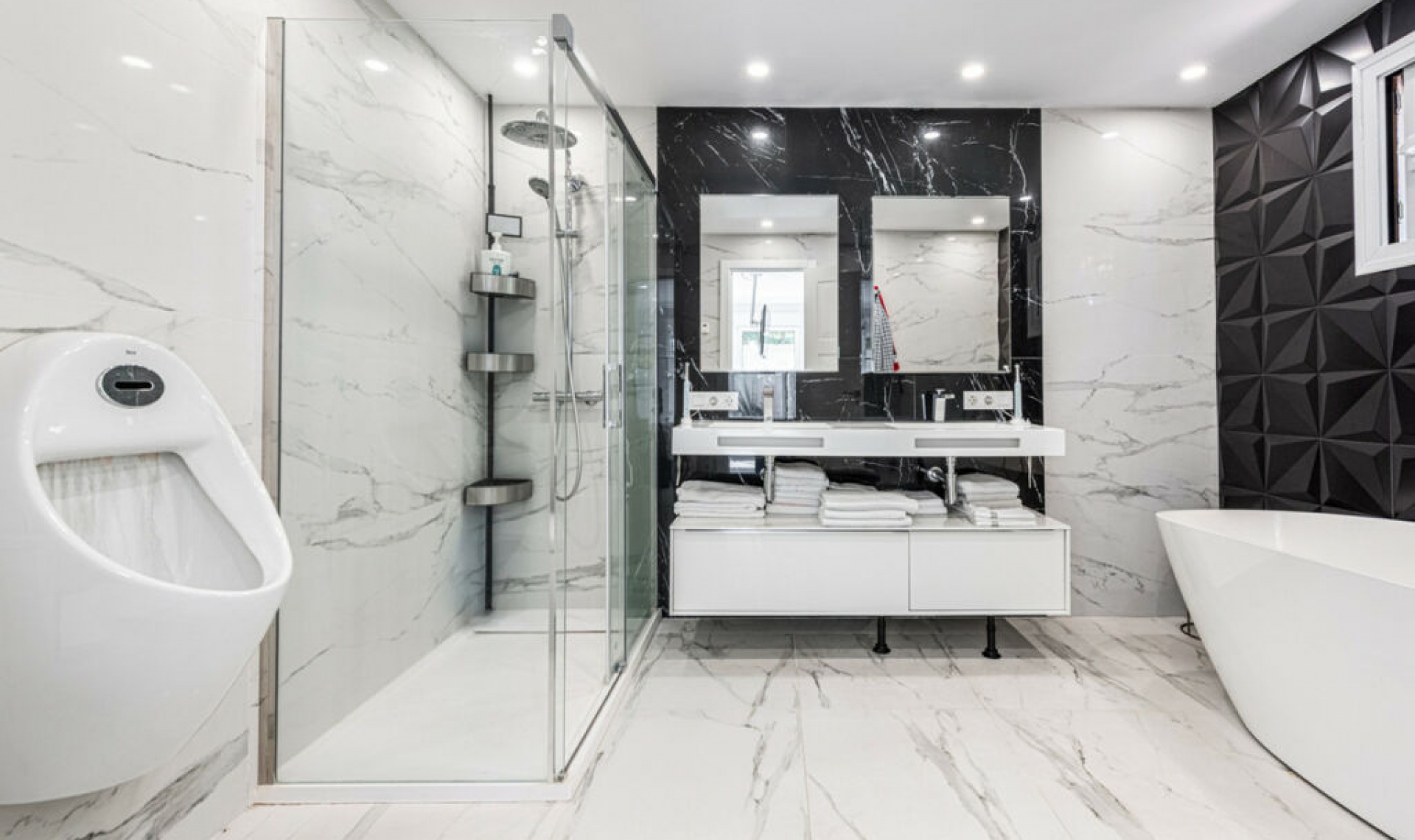 Resale - House -
Marbella