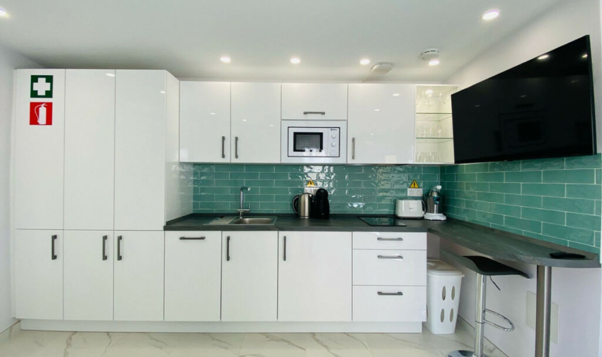 Resale - House -
Marbella