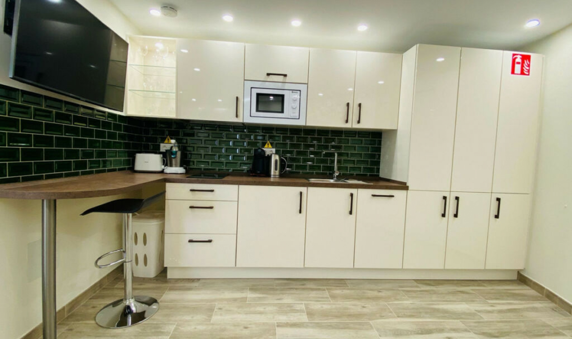 Resale - House -
Marbella